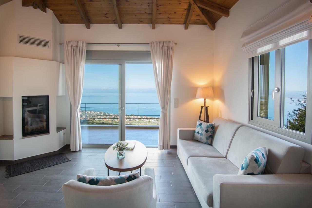 Bay View Guesthouses Kalamata Eksteriør billede
